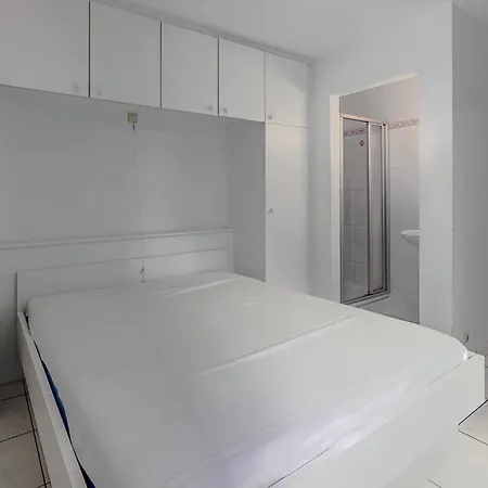 Nos Penates 0101 Apartment *